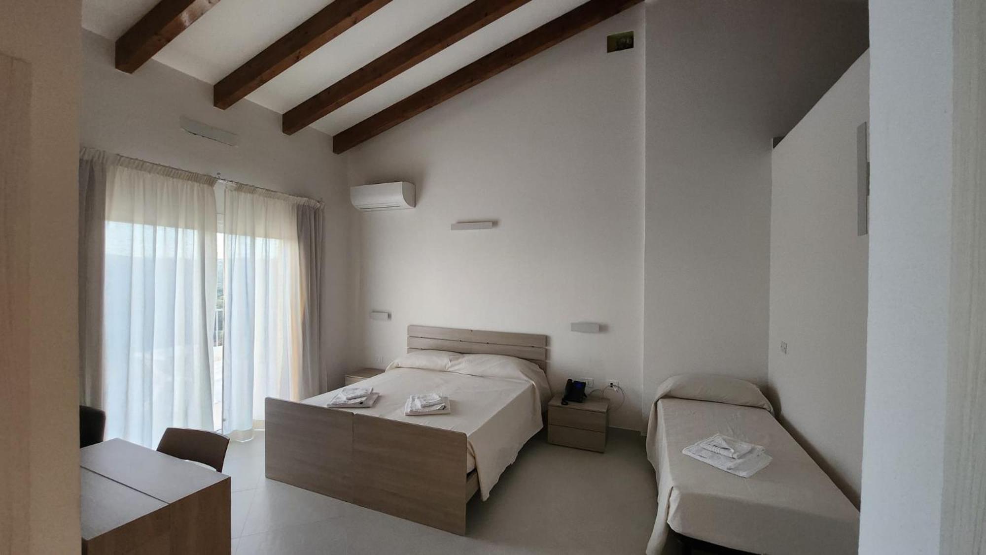 Hotel Borgo Dell'Orso Palau Eksteriør billede